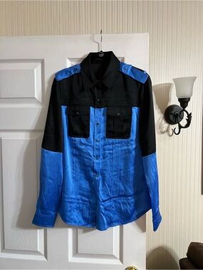 NWOT L.A.M.B. women’s 100% silk button down blouse